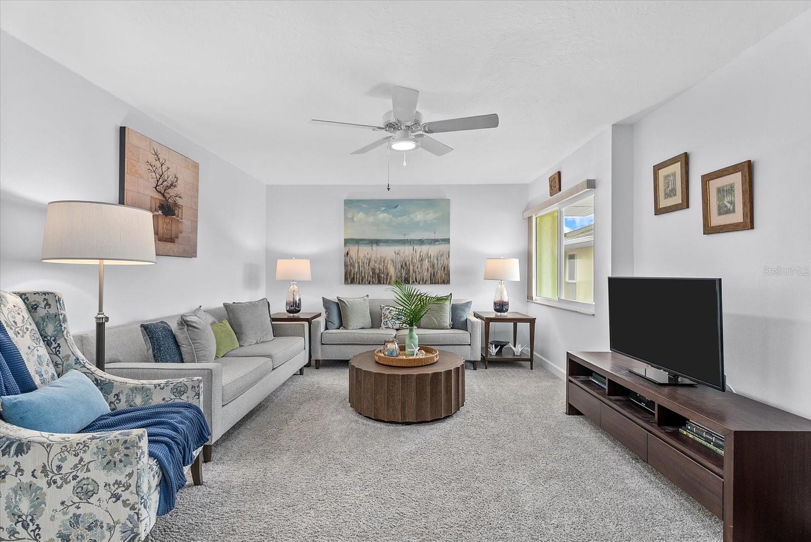 LYONS COVE - Residential