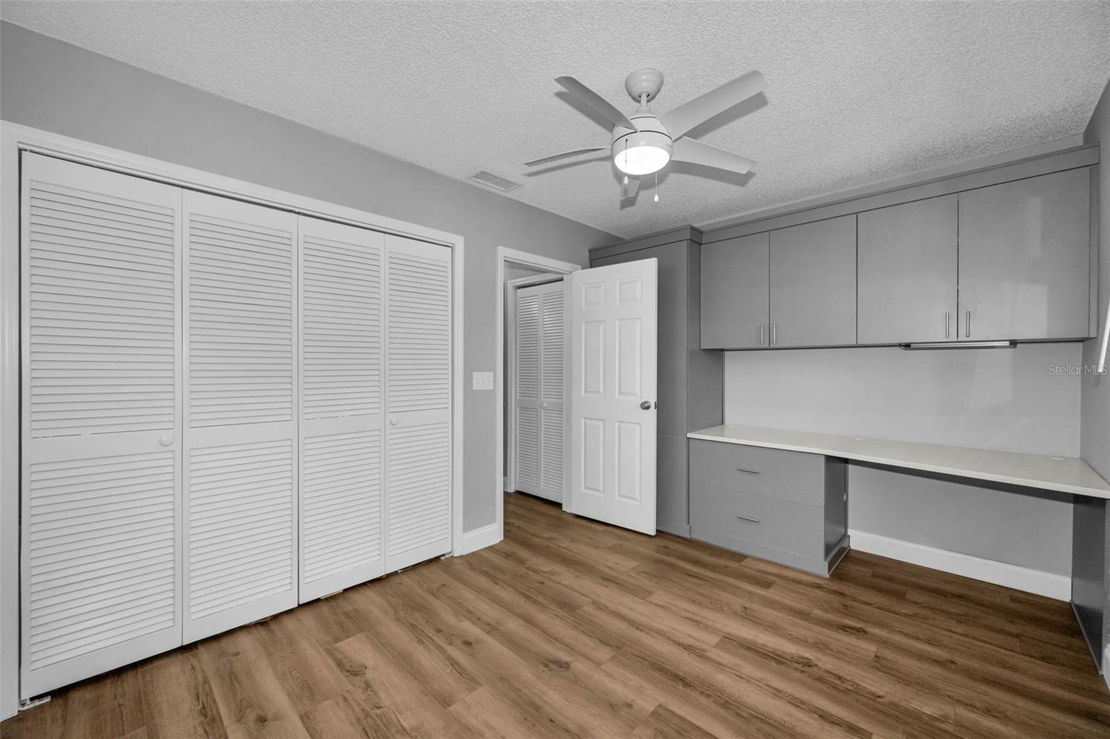 SEASCAPE CONDO OF TARPON SPGS - Residential