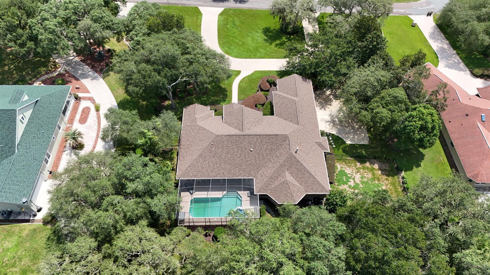 HAMPTON HILLS - Residential