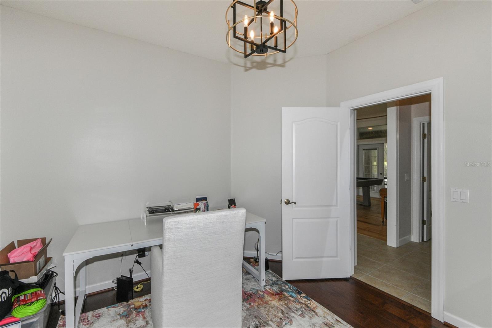 HAMPTON HILLS - Residential