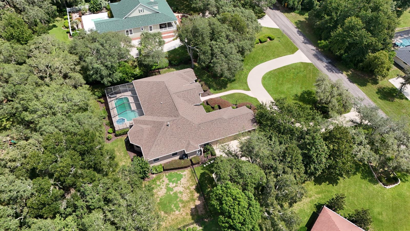 HAMPTON HILLS - Residential