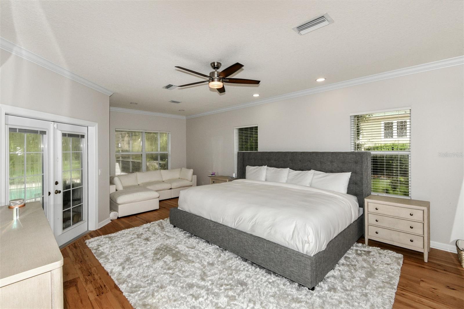 HAMPTON HILLS - Residential