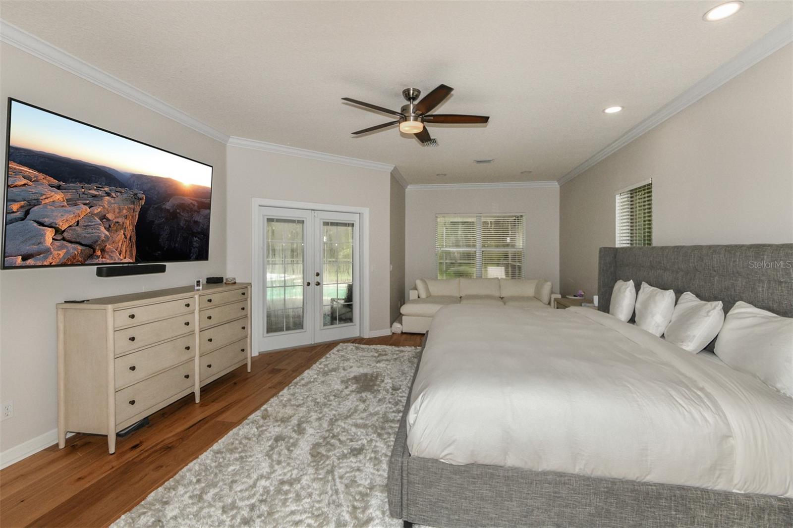 HAMPTON HILLS - Residential