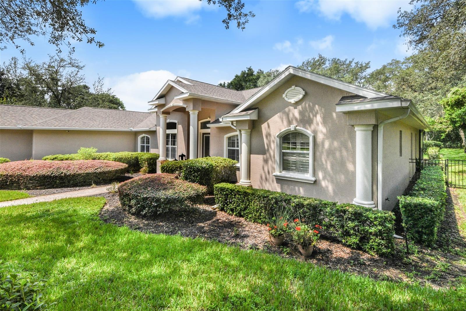 HAMPTON HILLS - Residential