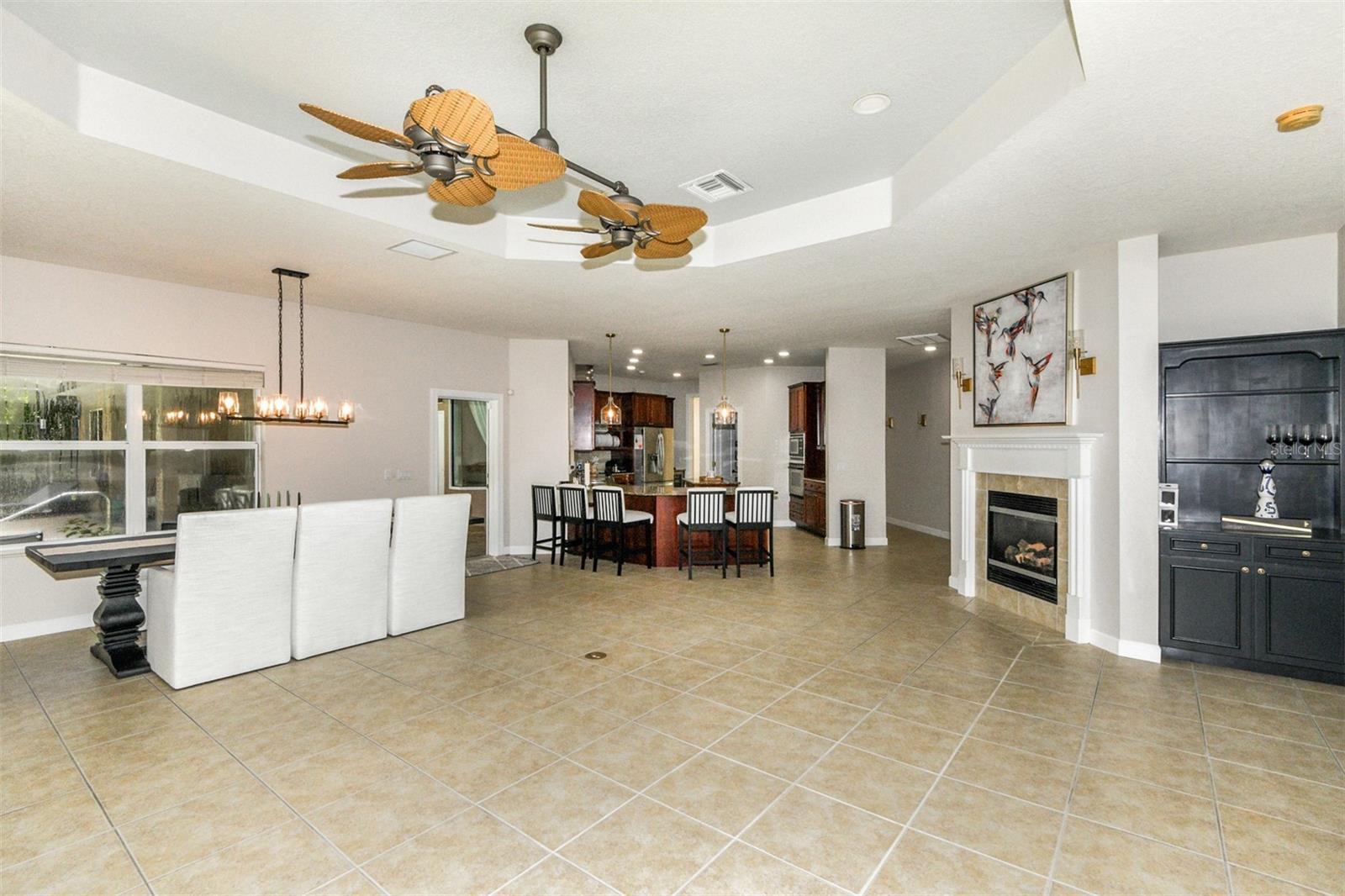HAMPTON HILLS - Residential