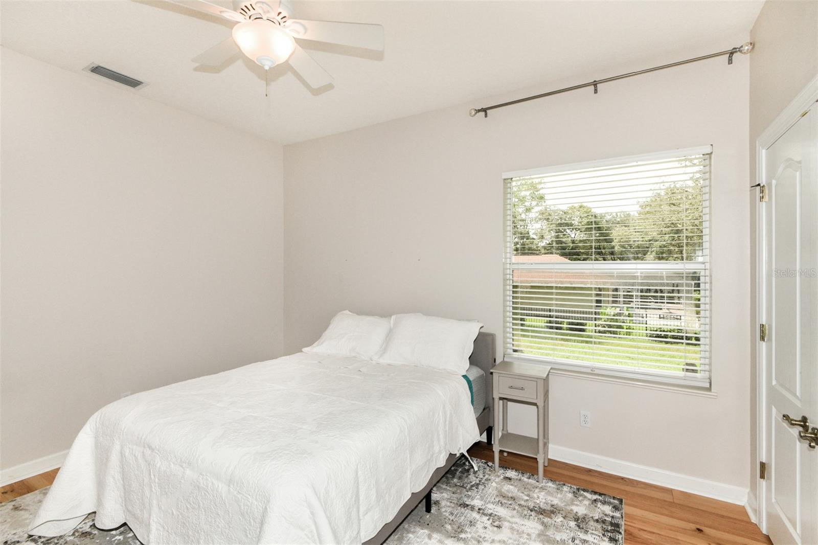 HAMPTON HILLS - Residential