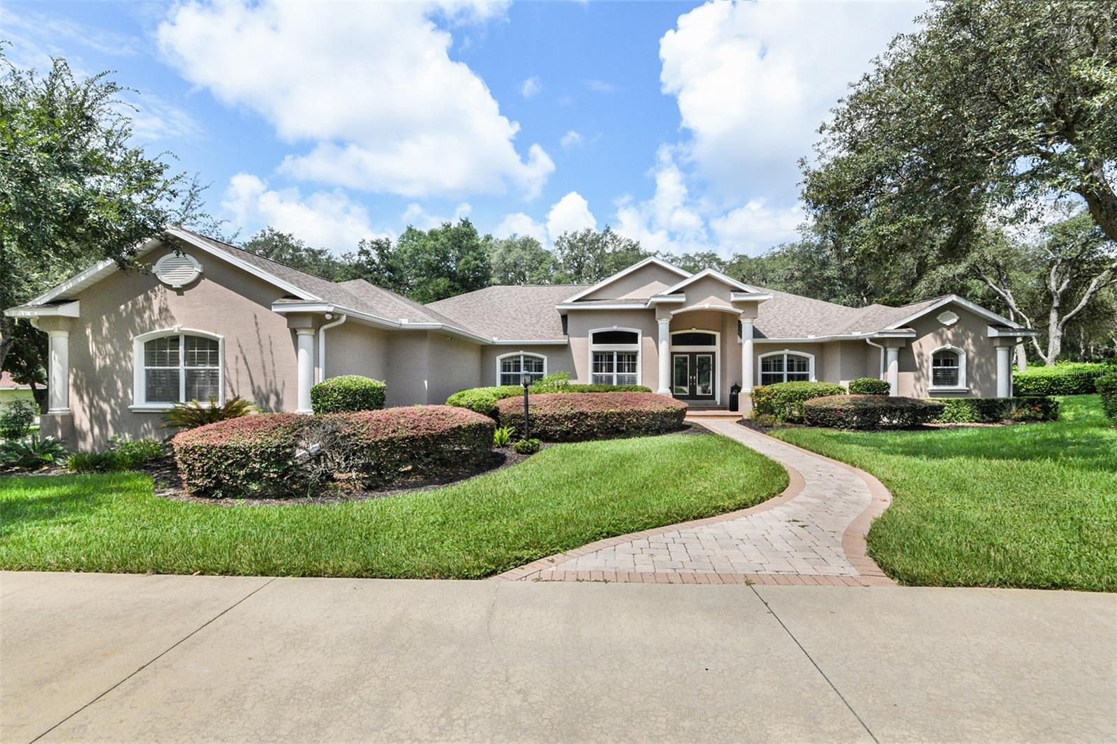 HAMPTON HILLS - Residential