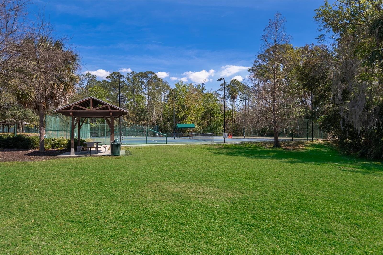 ARTISAN CLUB CONDO P3 - Residential