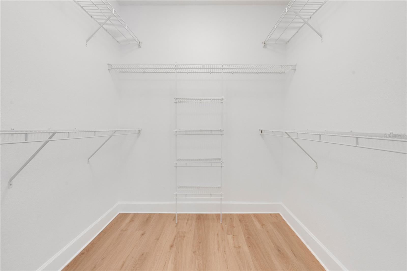 ARTISAN CLUB CONDO P3 - Residential