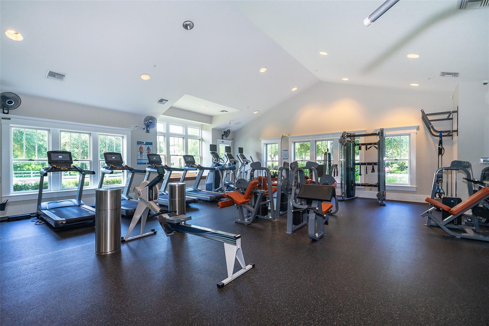 ARTISAN CLUB CONDO P3 - Residential