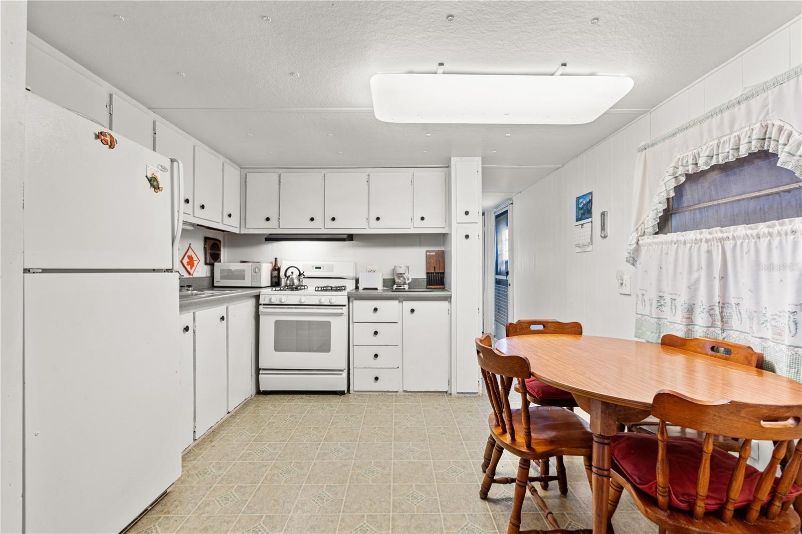 MIDWAY SUB - Residential