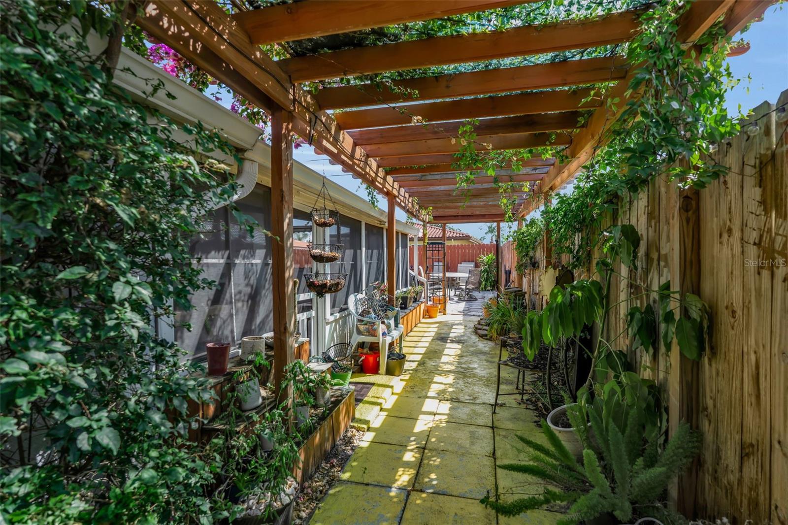 BAYSHORE GARDENS SEC 14 - Residential