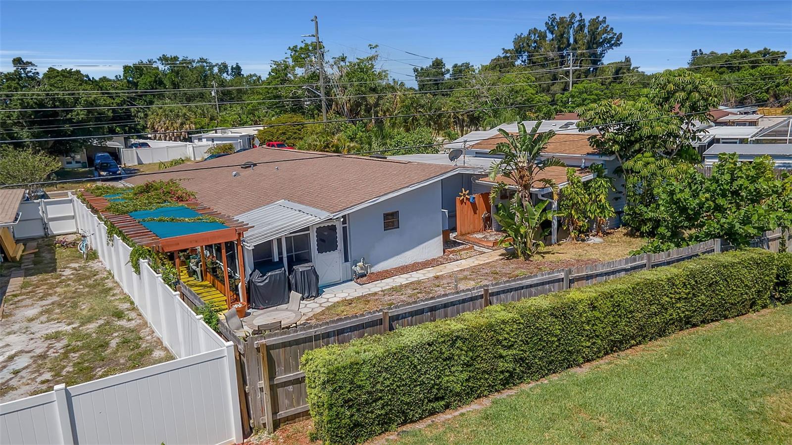 BAYSHORE GARDENS SEC 14 - Residential