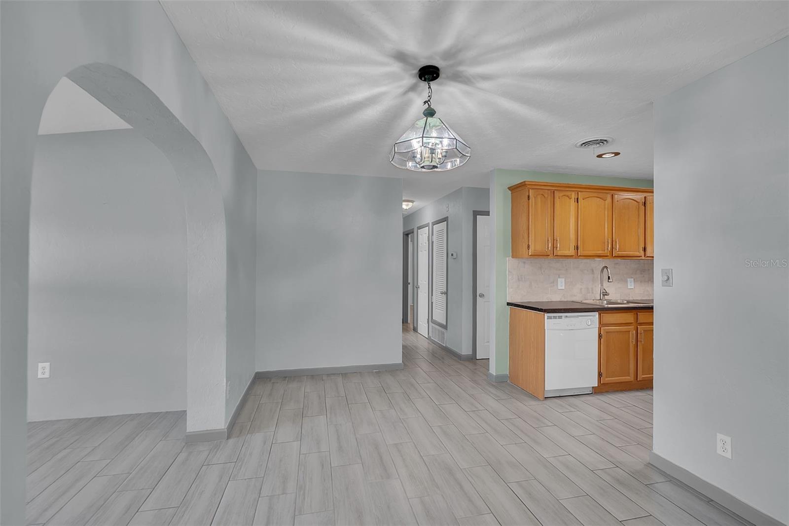 BAYSHORE GARDENS SEC 14 - Residential