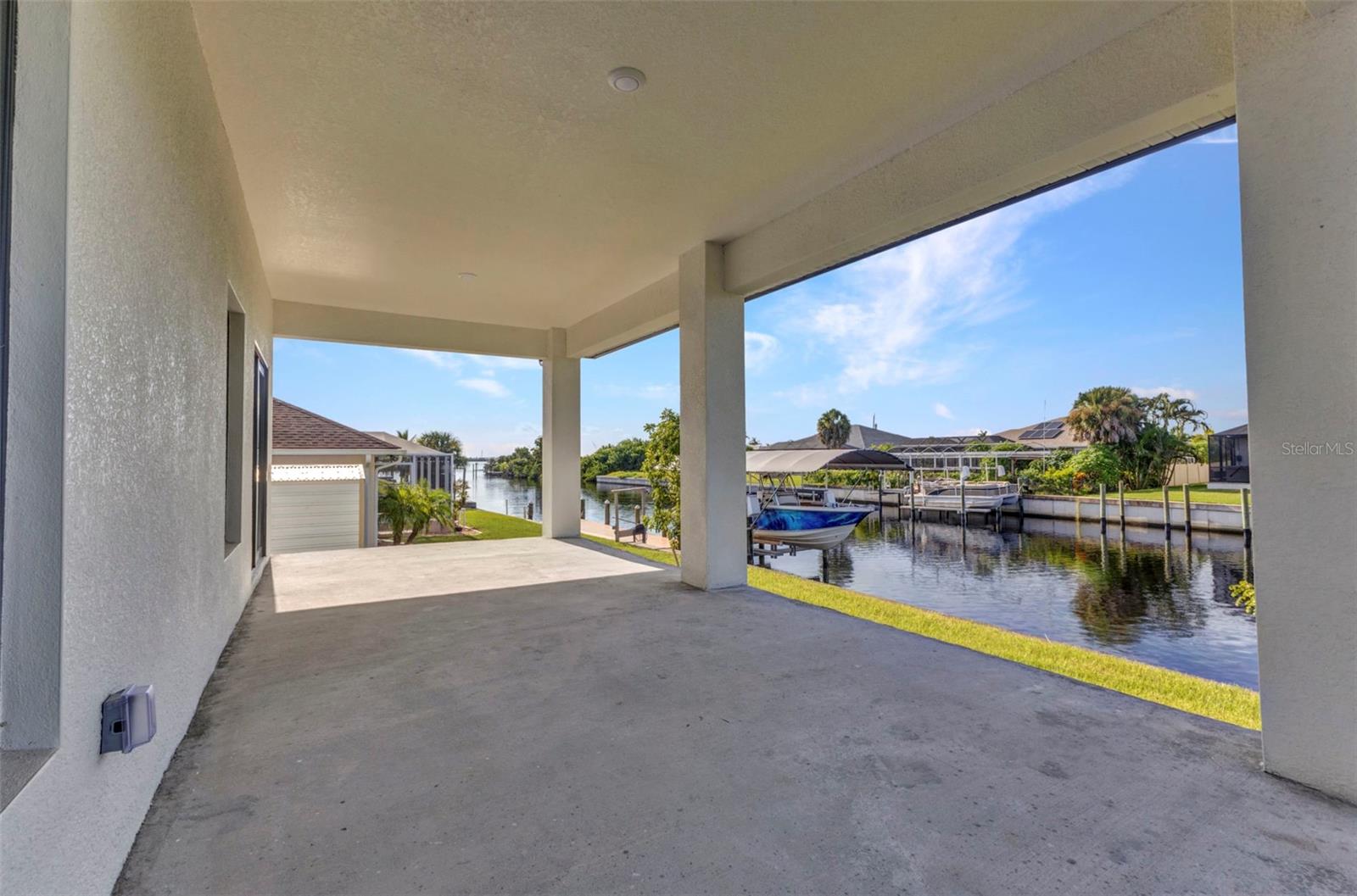 BOLANDER RIVERSIDE - Residential