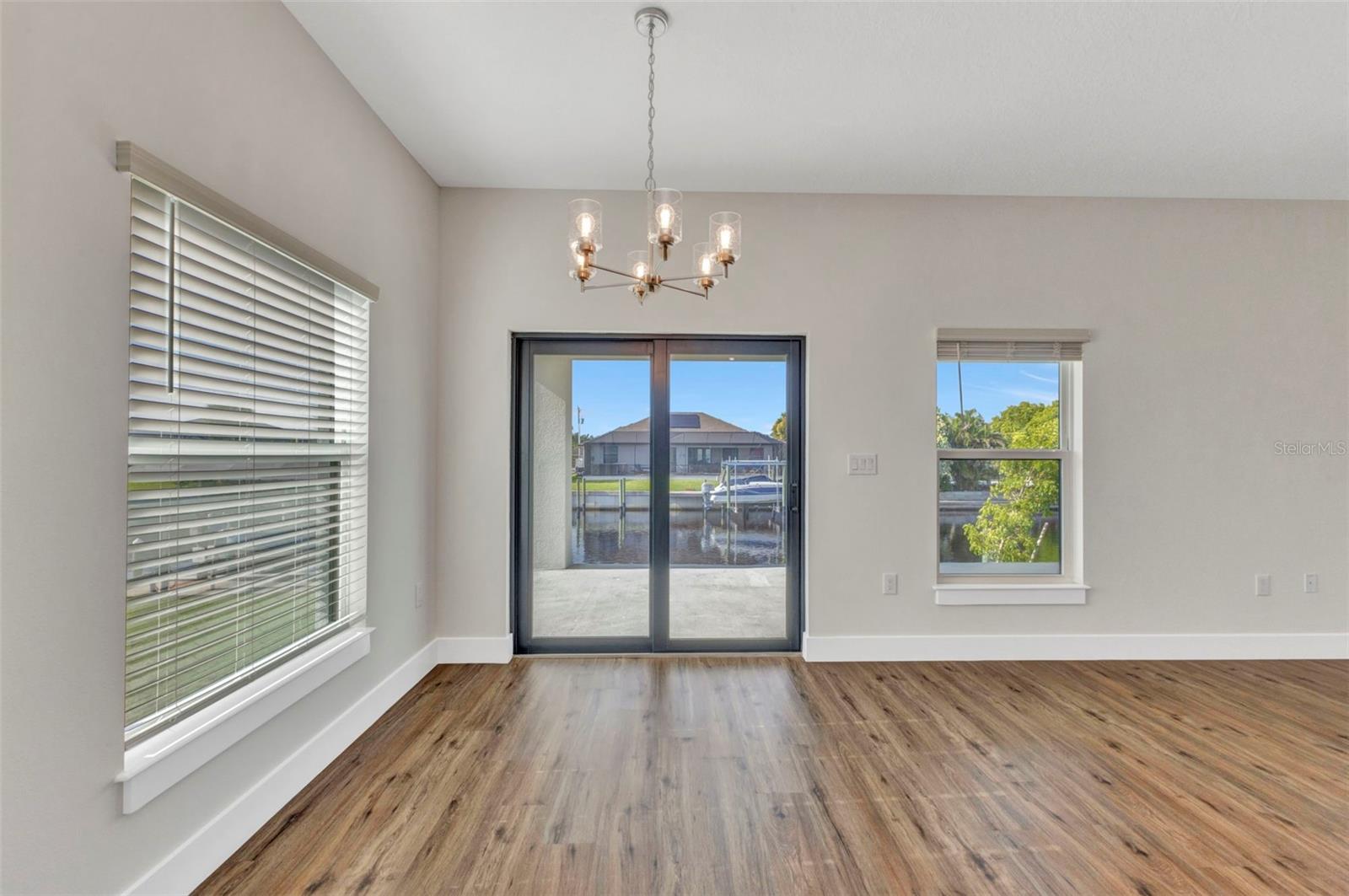 BOLANDER RIVERSIDE - Residential