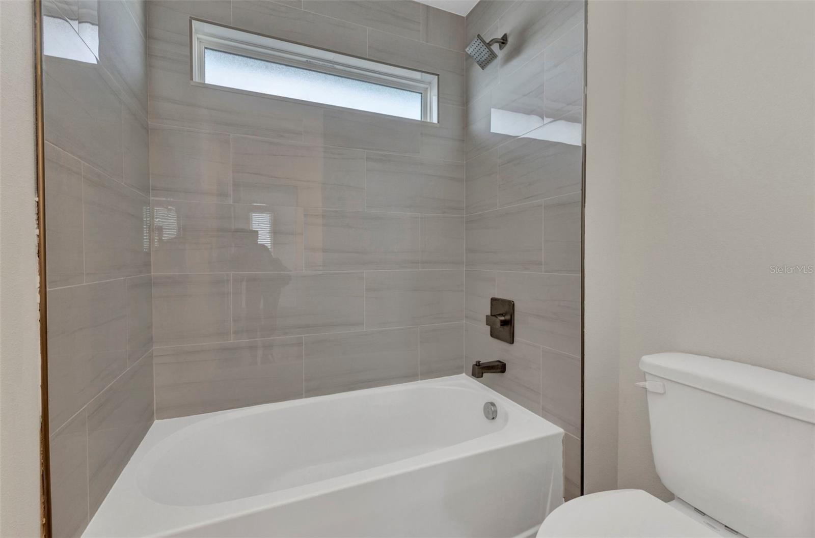 BOLANDER RIVERSIDE - Residential