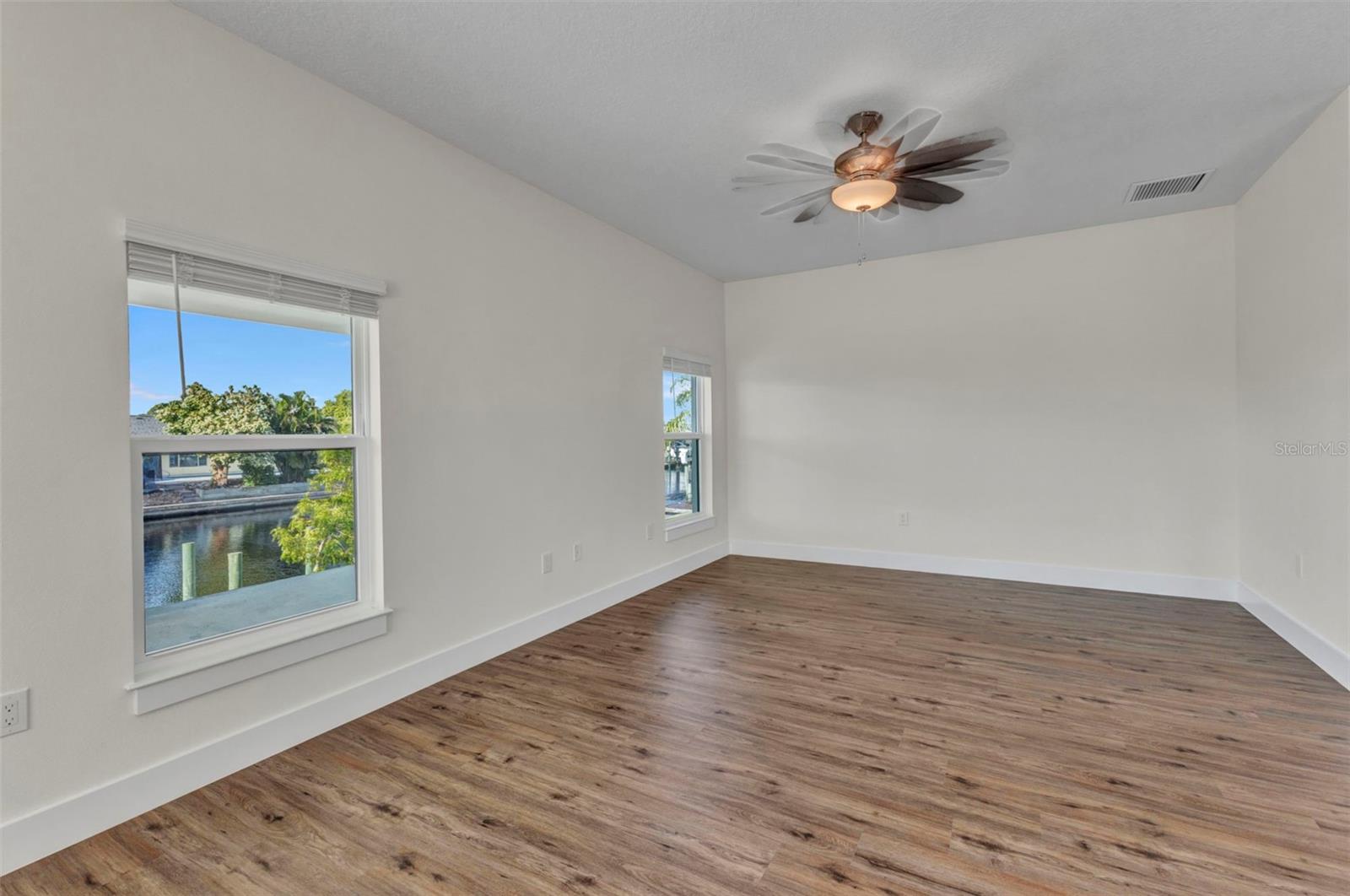 BOLANDER RIVERSIDE - Residential