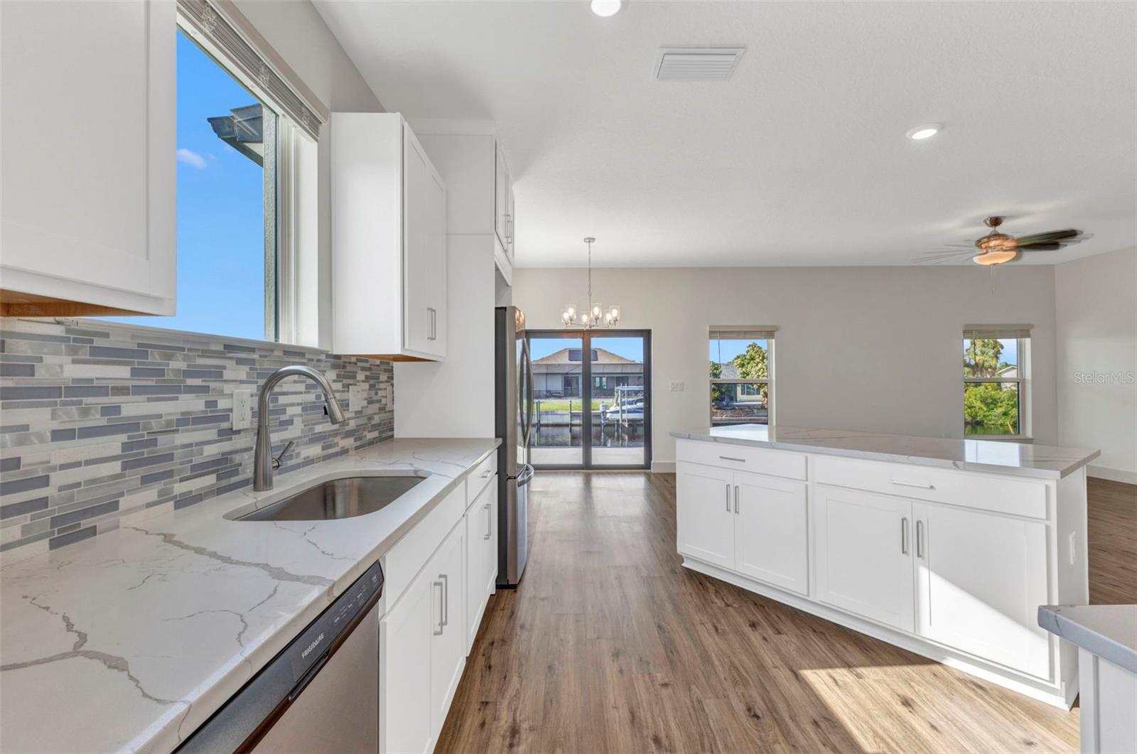 BOLANDER RIVERSIDE - Residential