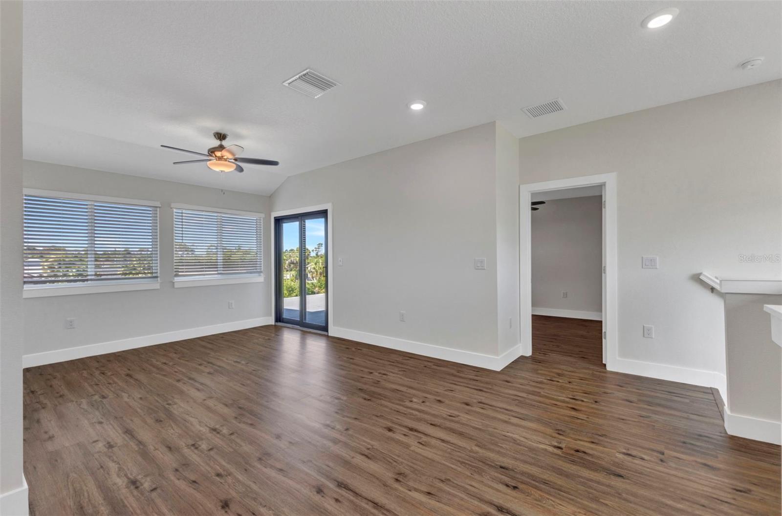 BOLANDER RIVERSIDE - Residential