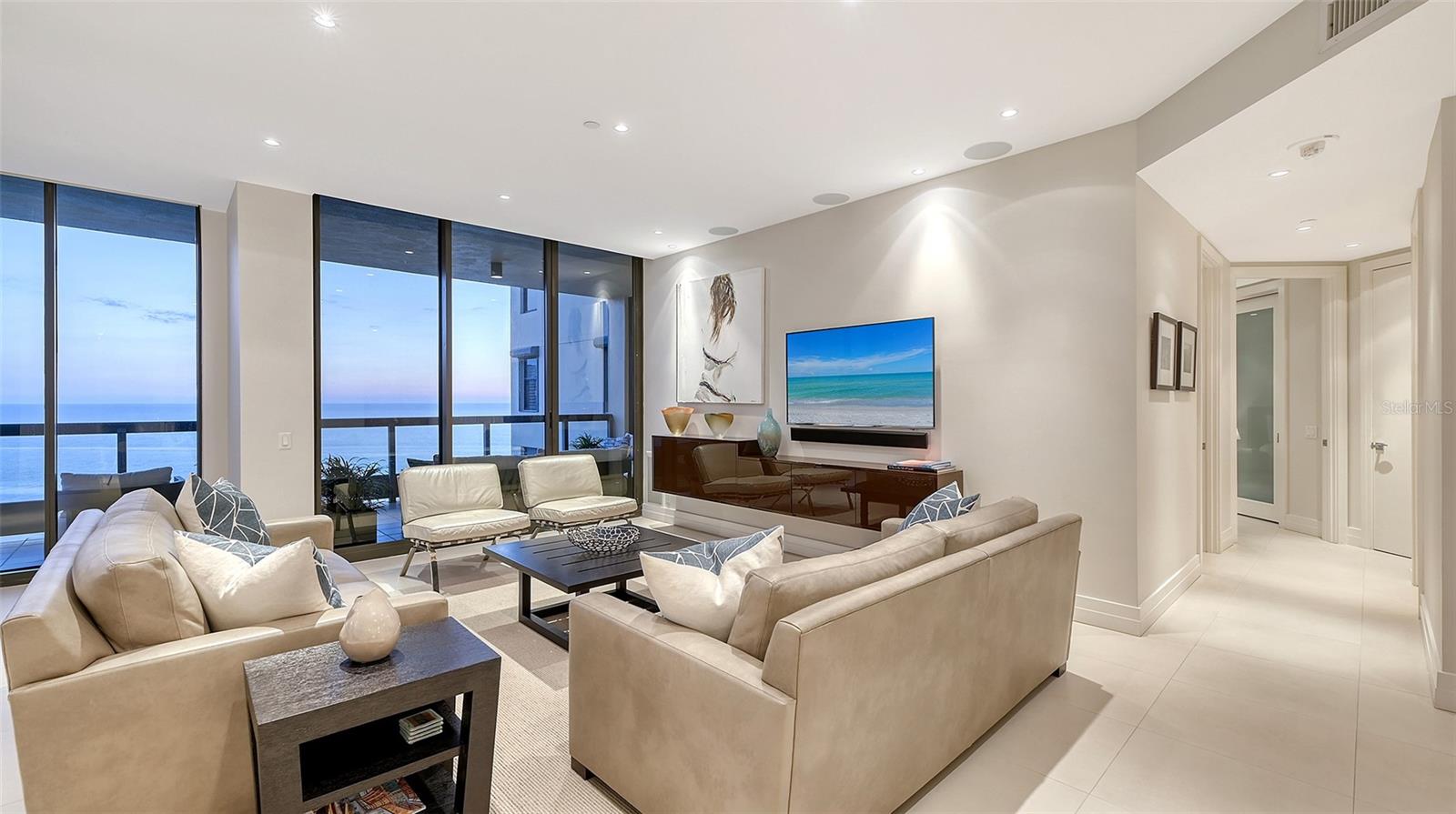 WATER CLUB I AT LONGBOAT KEY - Residential