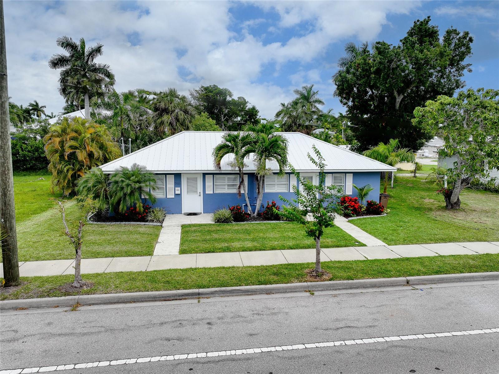 PUNTA GORDA - Residential Income
