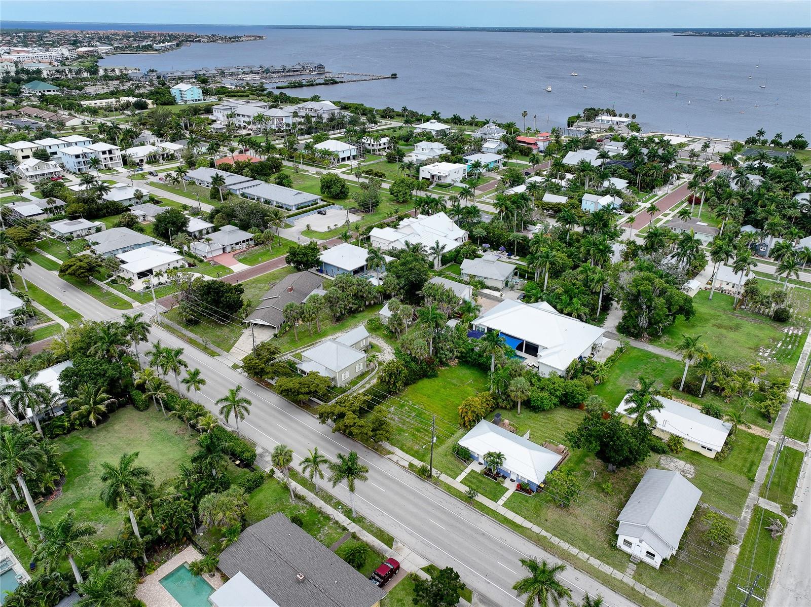 PUNTA GORDA - Residential Income