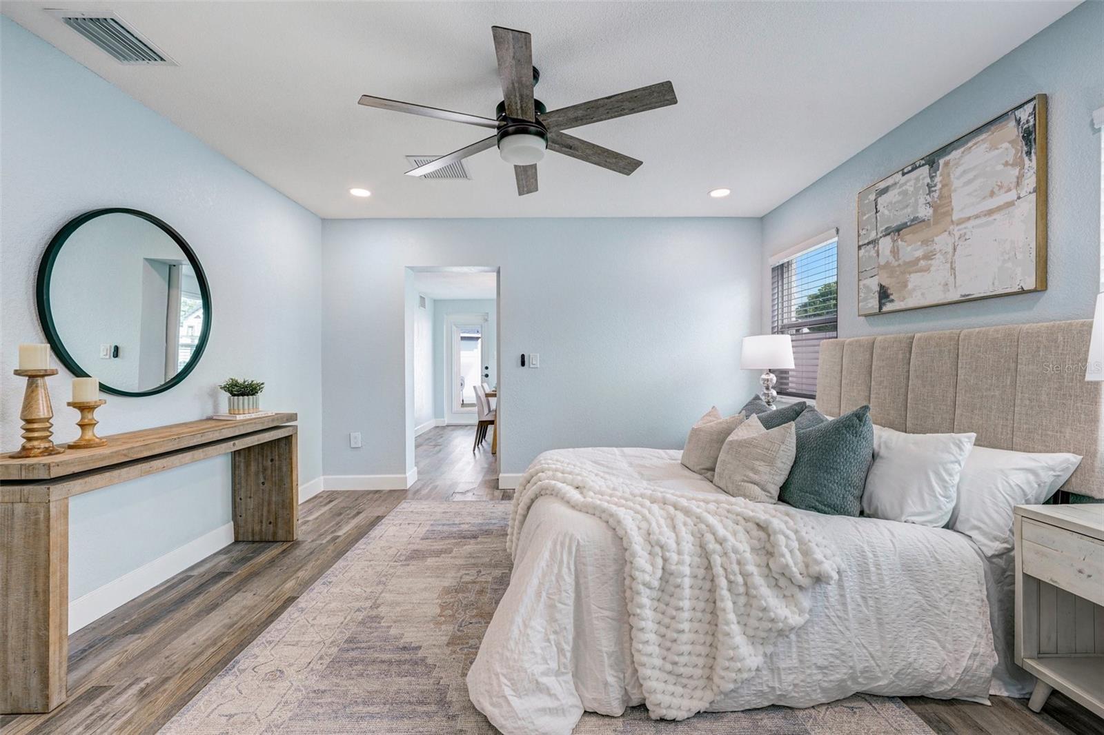BAY PINES ESTATES - Residential