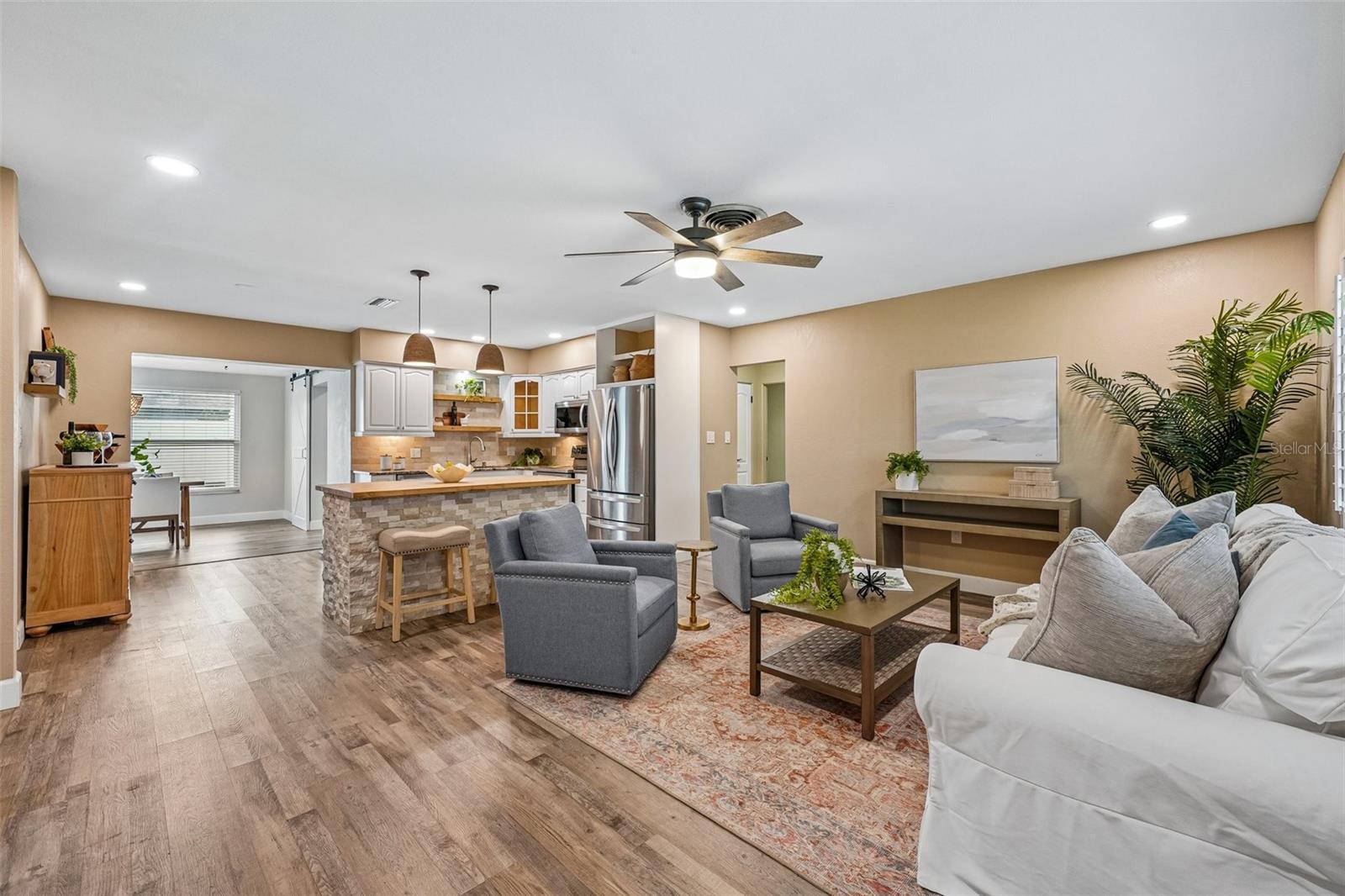 BAY PINES ESTATES - Residential