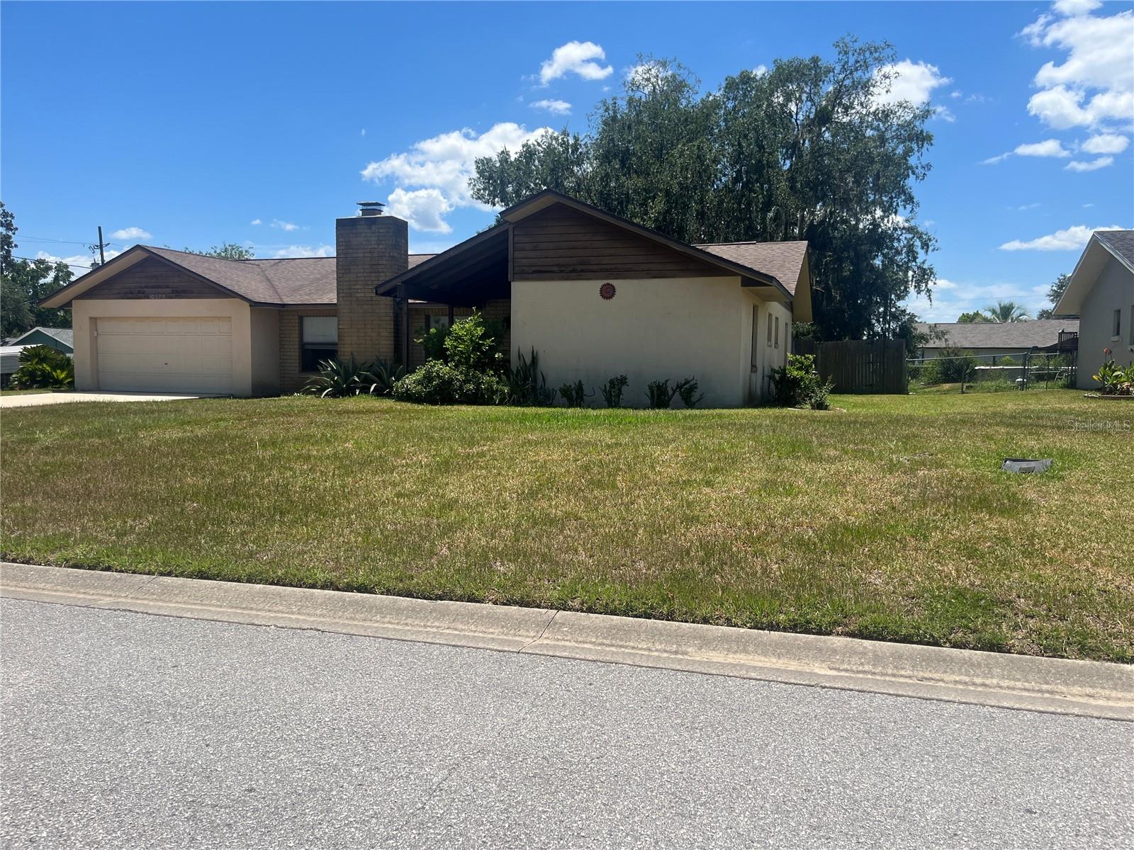 HAWKS POINT - Residential
