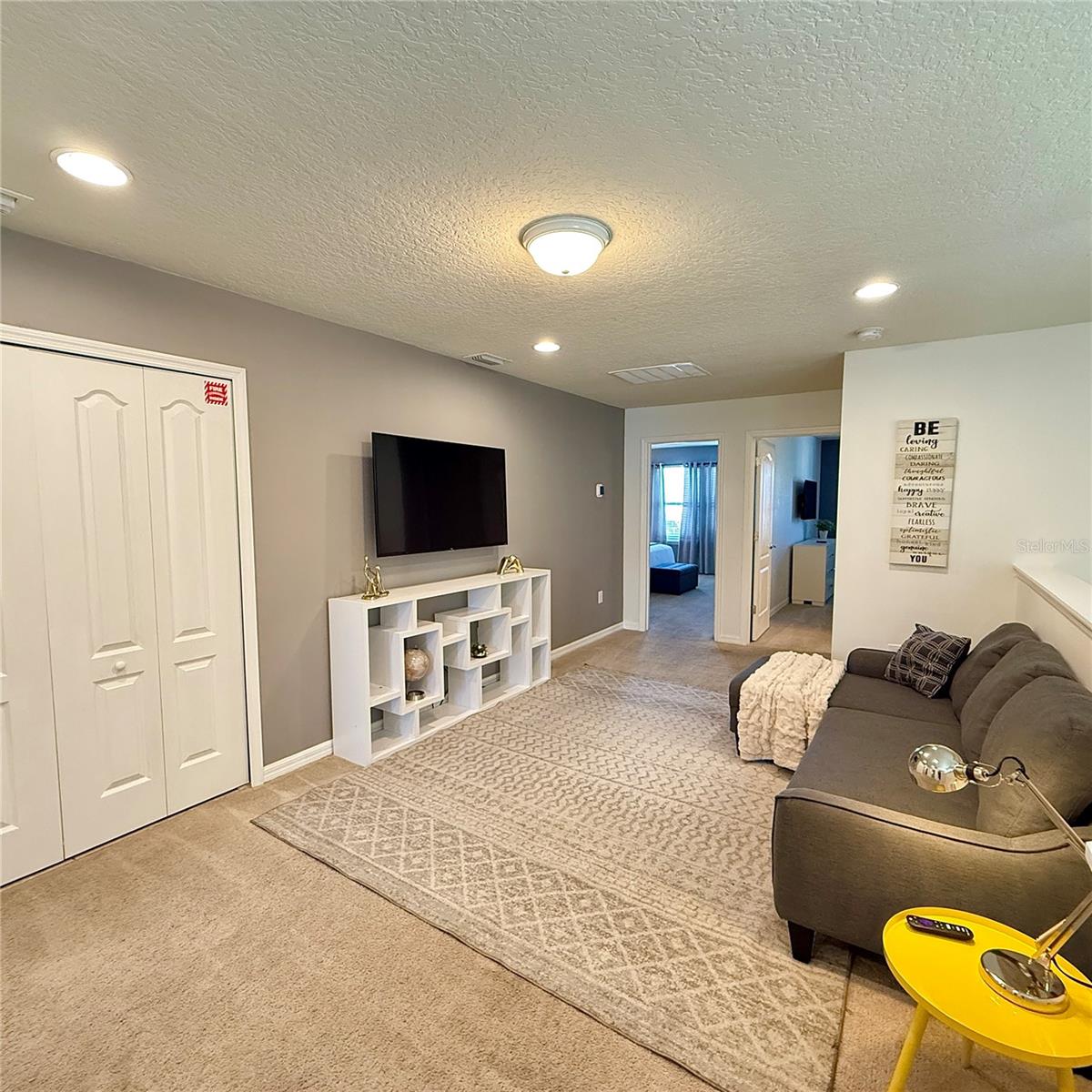 WINDSOR AT WESTSIDE PH 3 - Residential