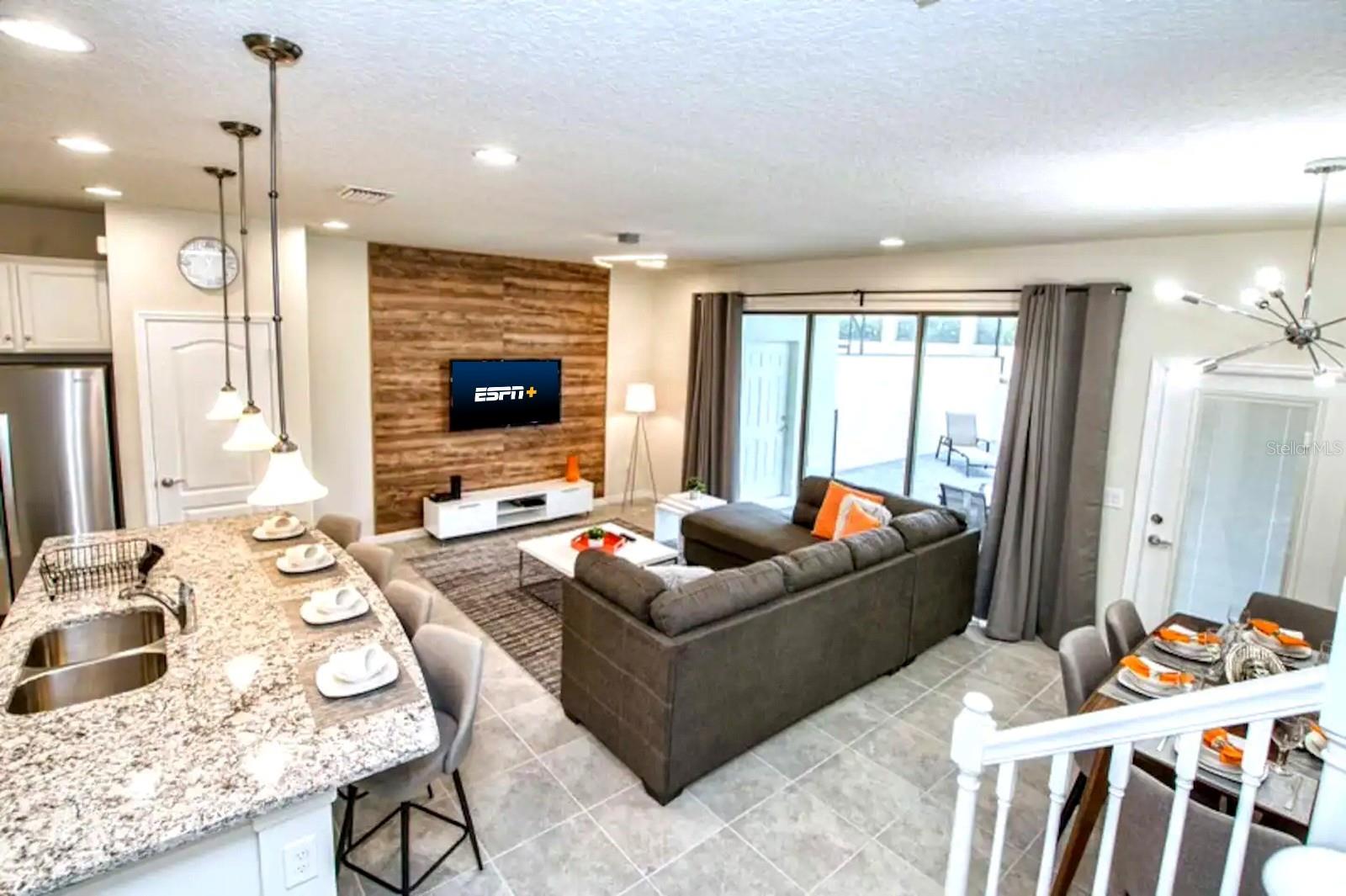 WINDSOR AT WESTSIDE PH 3 - Residential
