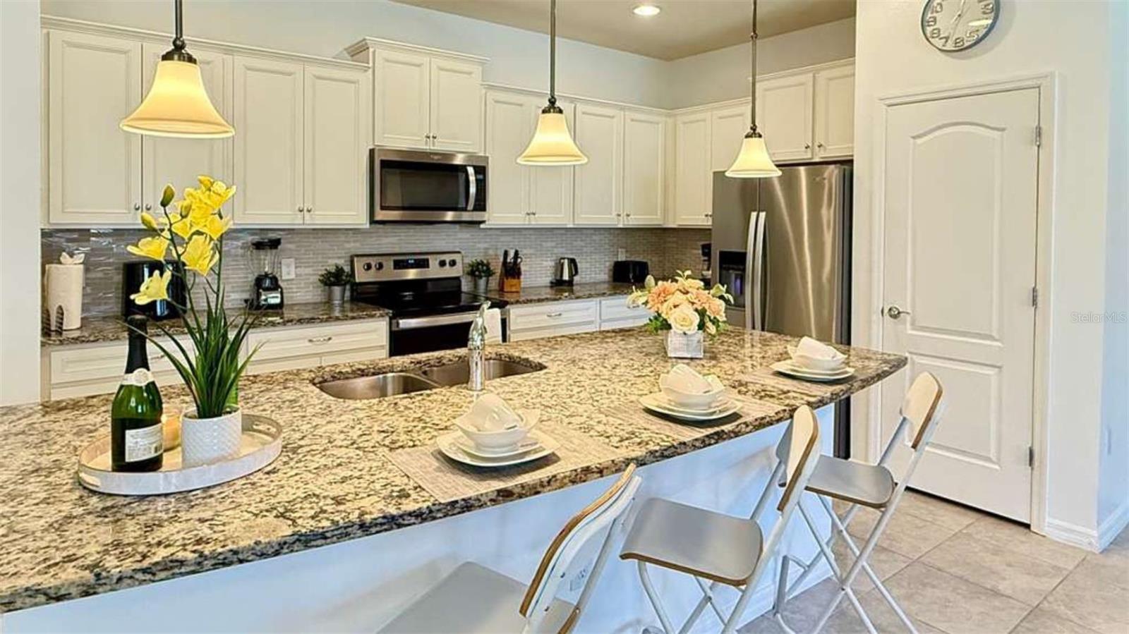 WINDSOR AT WESTSIDE PH 3 - Residential