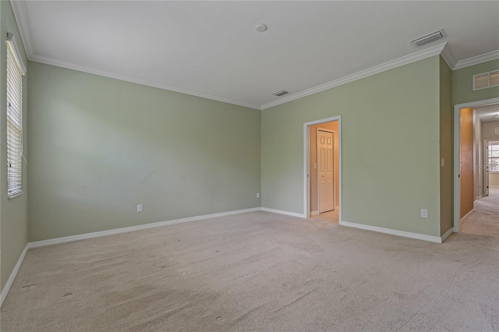 TOWNHOMES AT REGATTA LANDING - Residential Lease