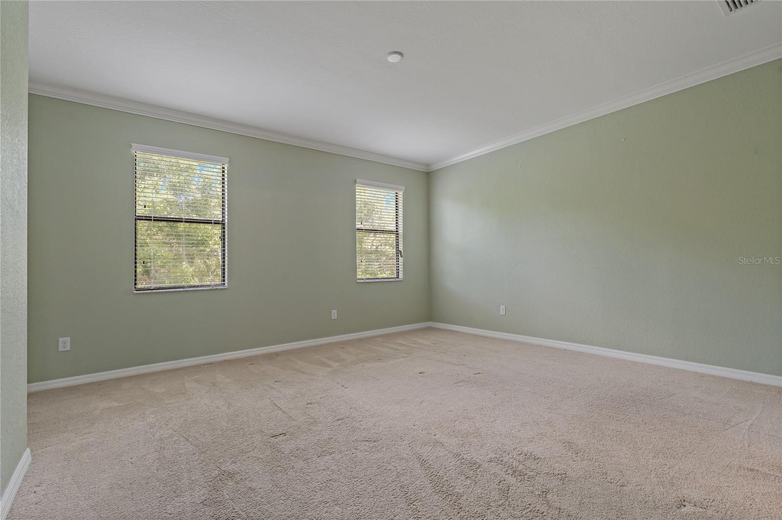TOWNHOMES AT REGATTA LANDING - Residential Lease