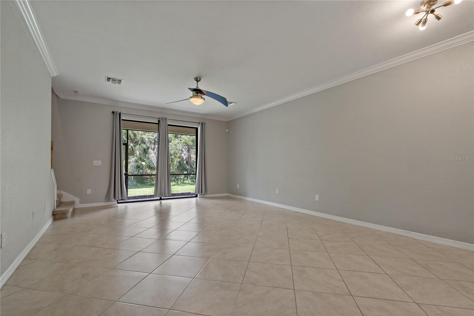 TOWNHOMES AT REGATTA LANDING - Residential Lease