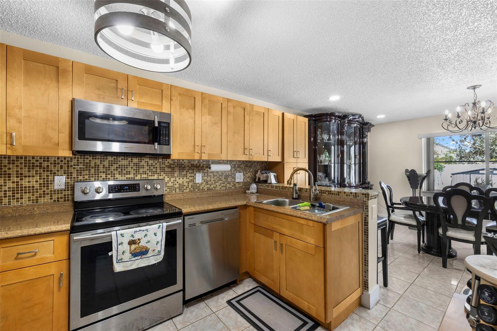 OAK RIDGE VILLAS SUB - Residential