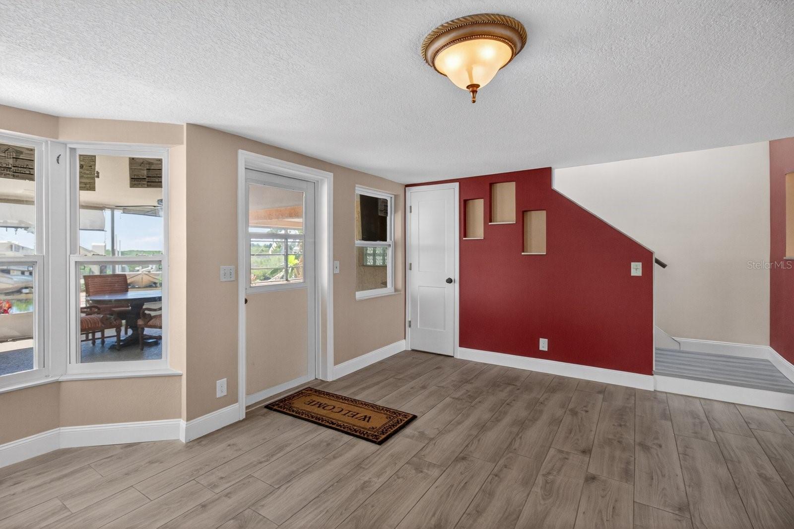 LEISURE BEACH - Residential