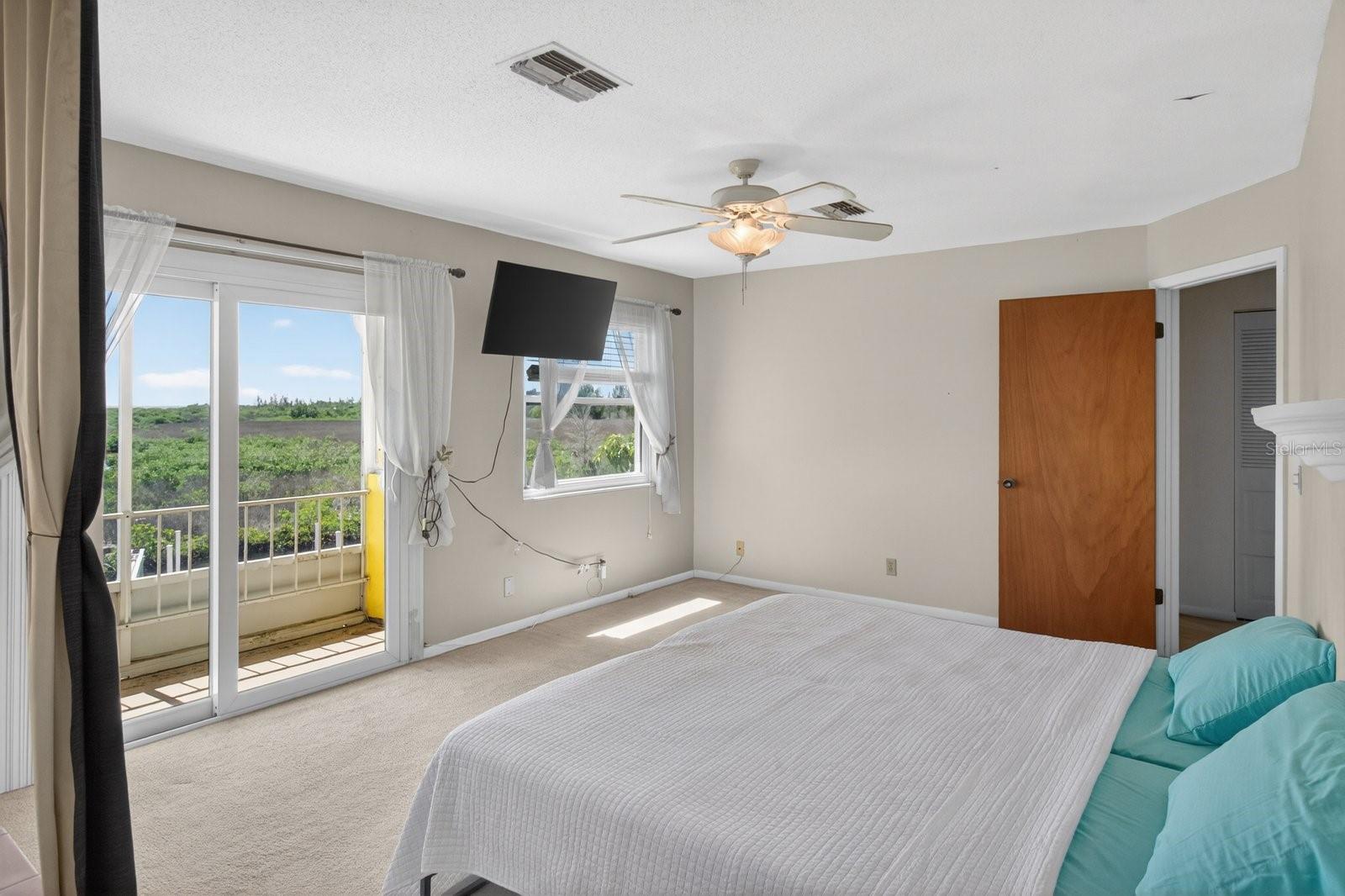 LEISURE BEACH - Residential