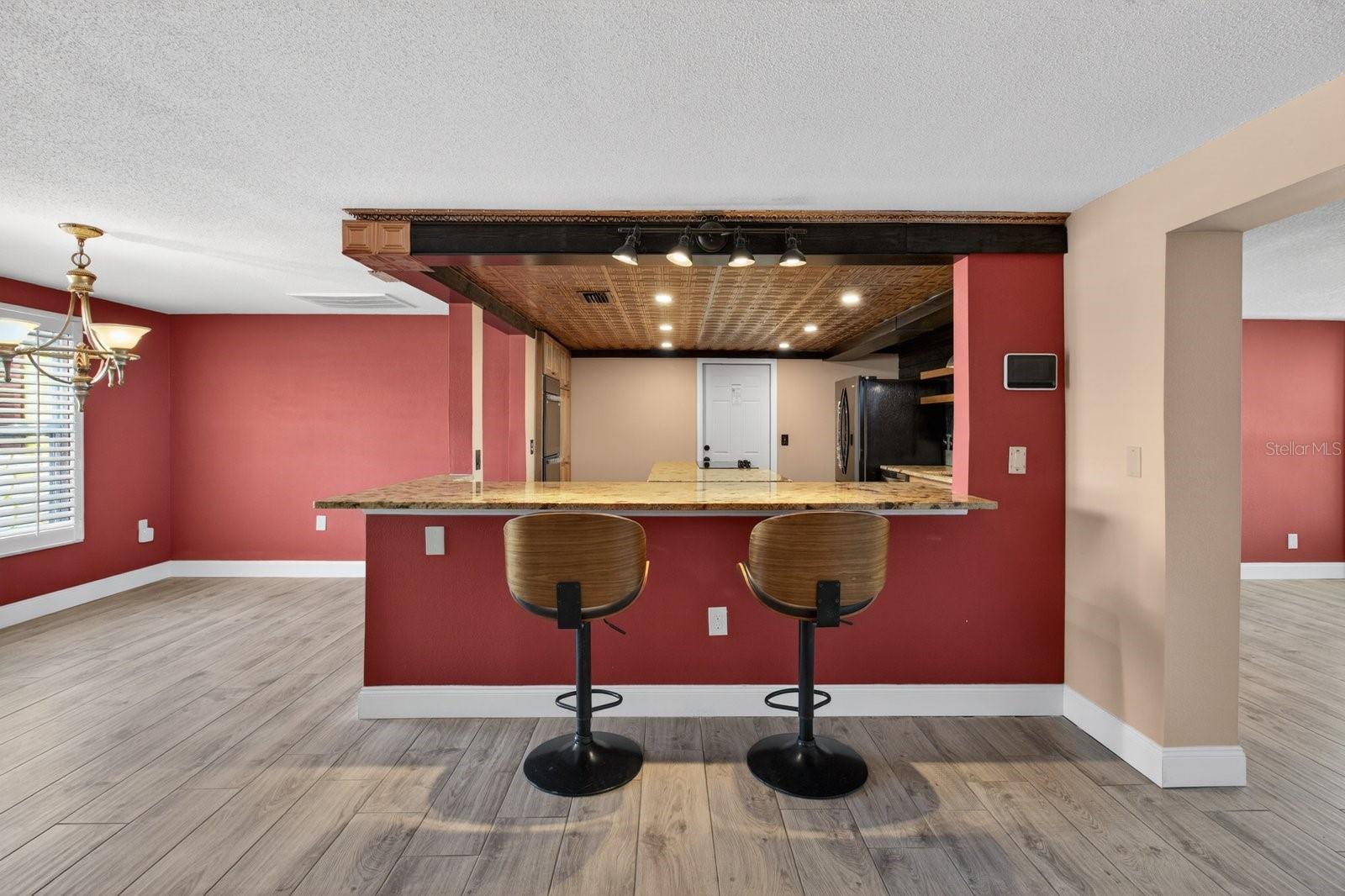 LEISURE BEACH - Residential