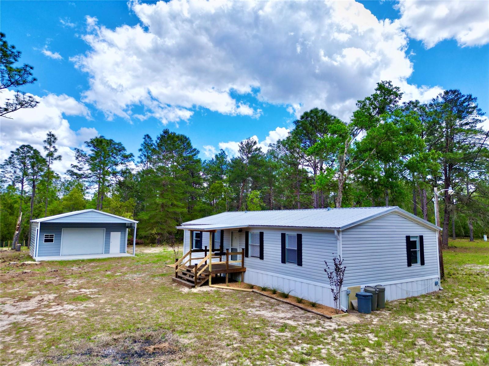 MELROSE LANDING - Residential