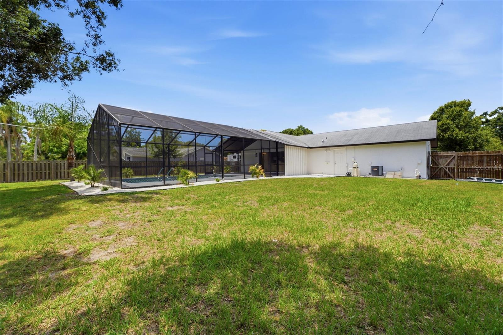 ASHWORTH PARK - Residential