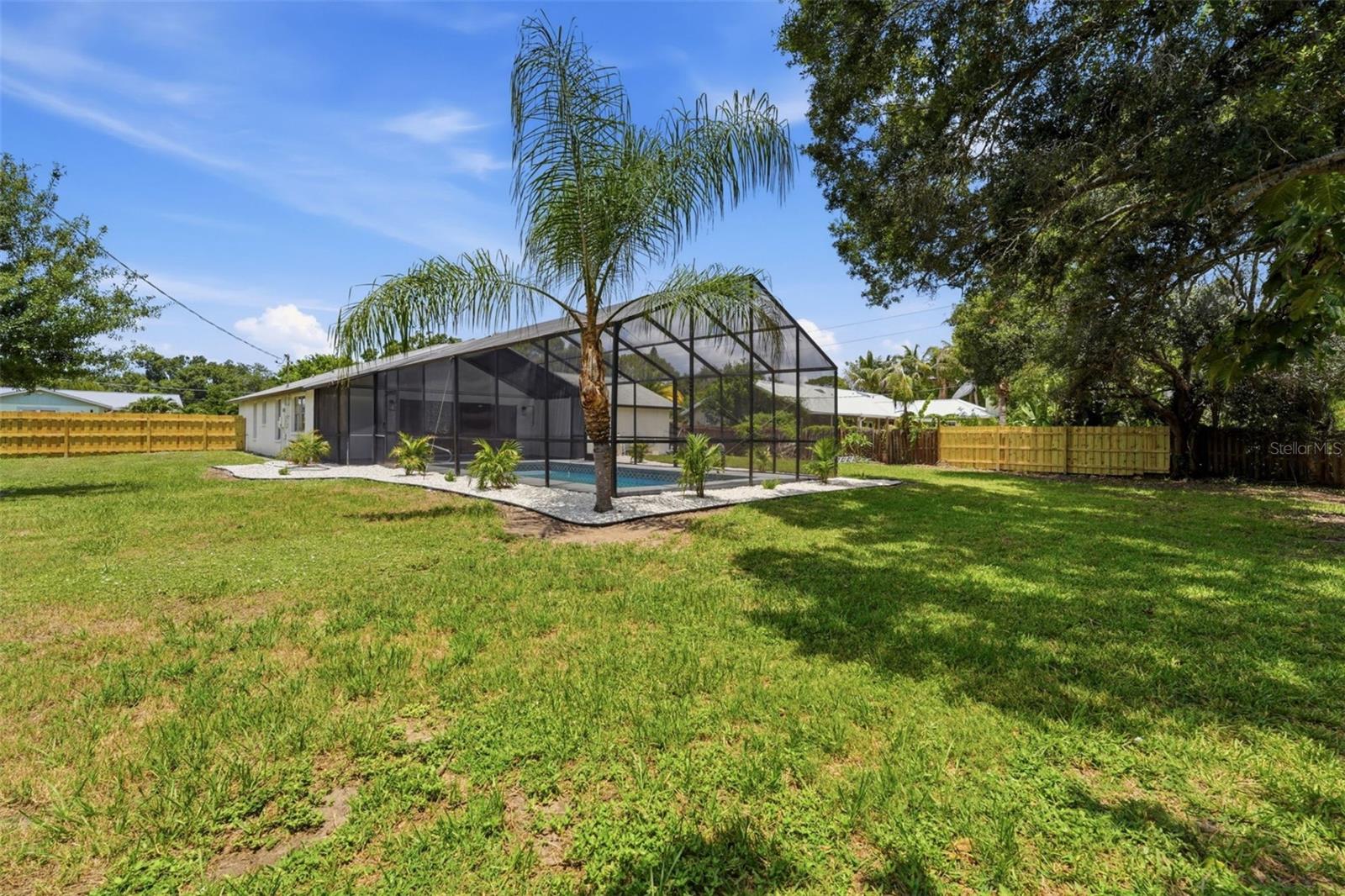 ASHWORTH PARK - Residential