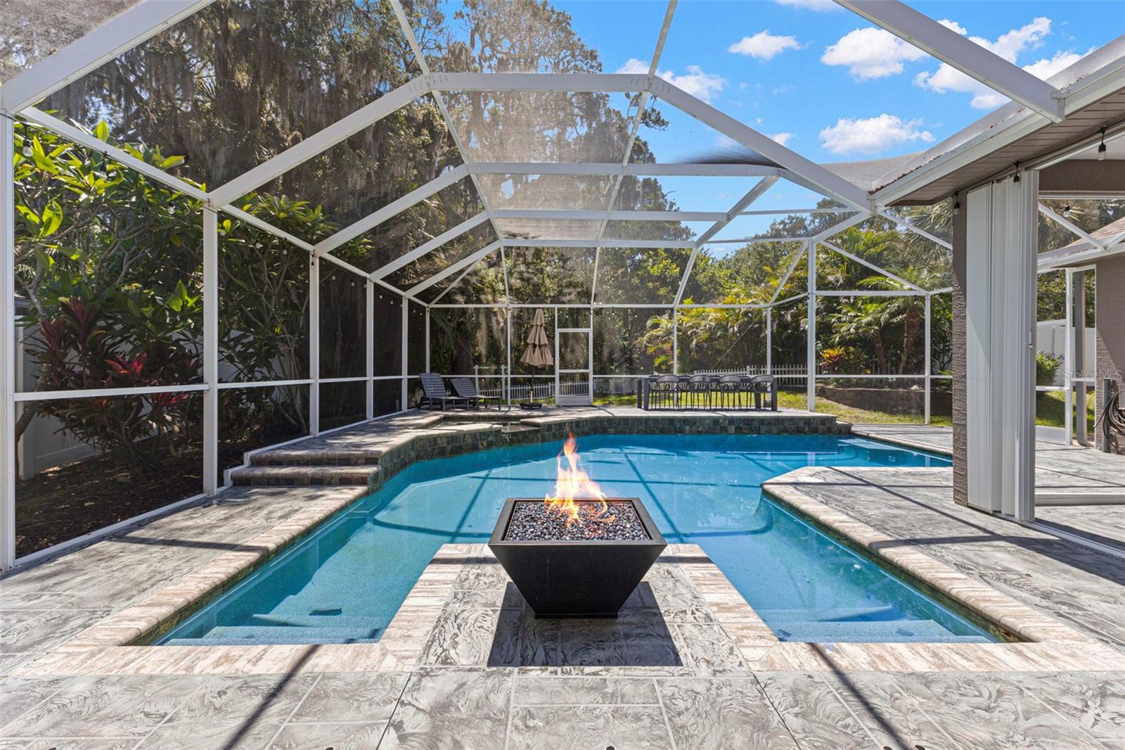 NORTH LAKE OF TARPON SPGS - PH 1 - Residential