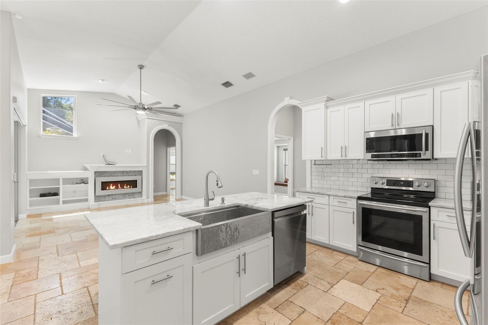 NORTH LAKE OF TARPON SPGS - PH 1 - Residential