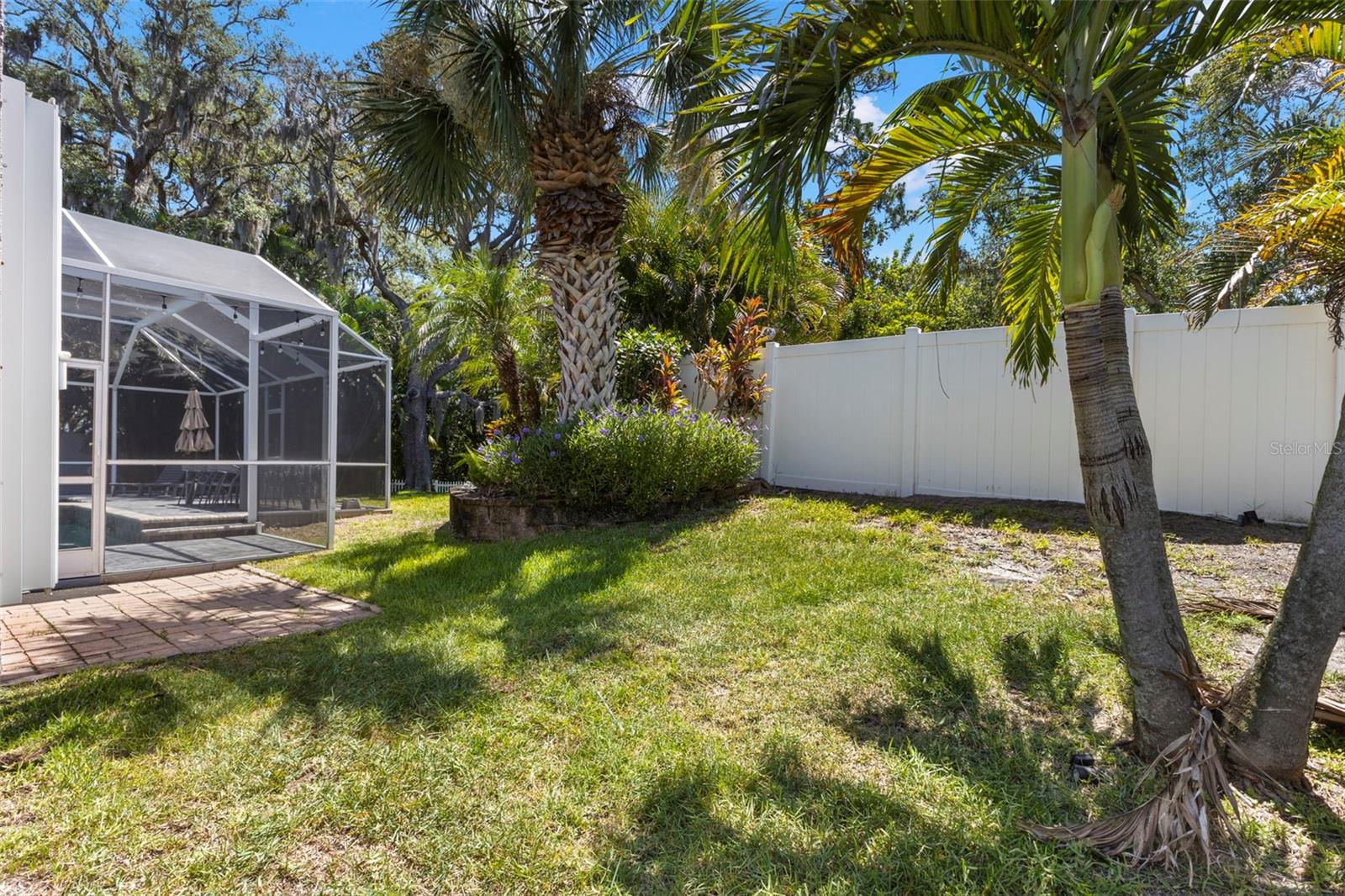 NORTH LAKE OF TARPON SPGS - PH 1 - Residential