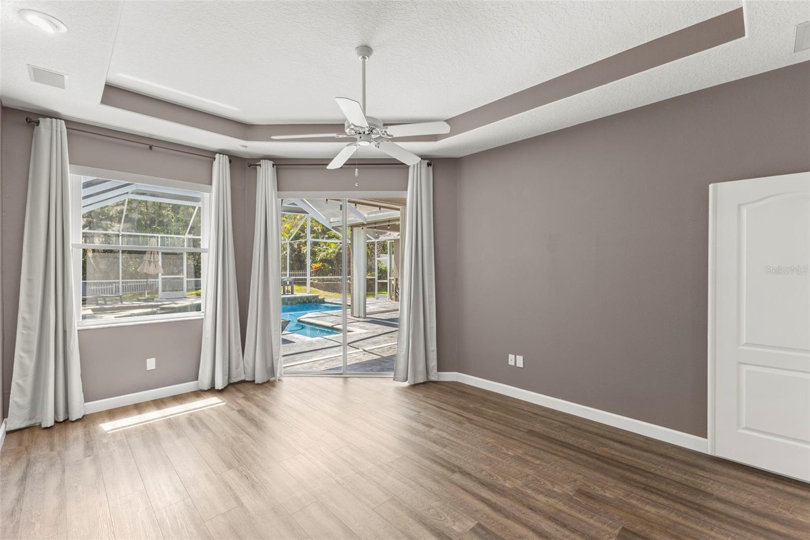 NORTH LAKE OF TARPON SPGS - PH 1 - Residential