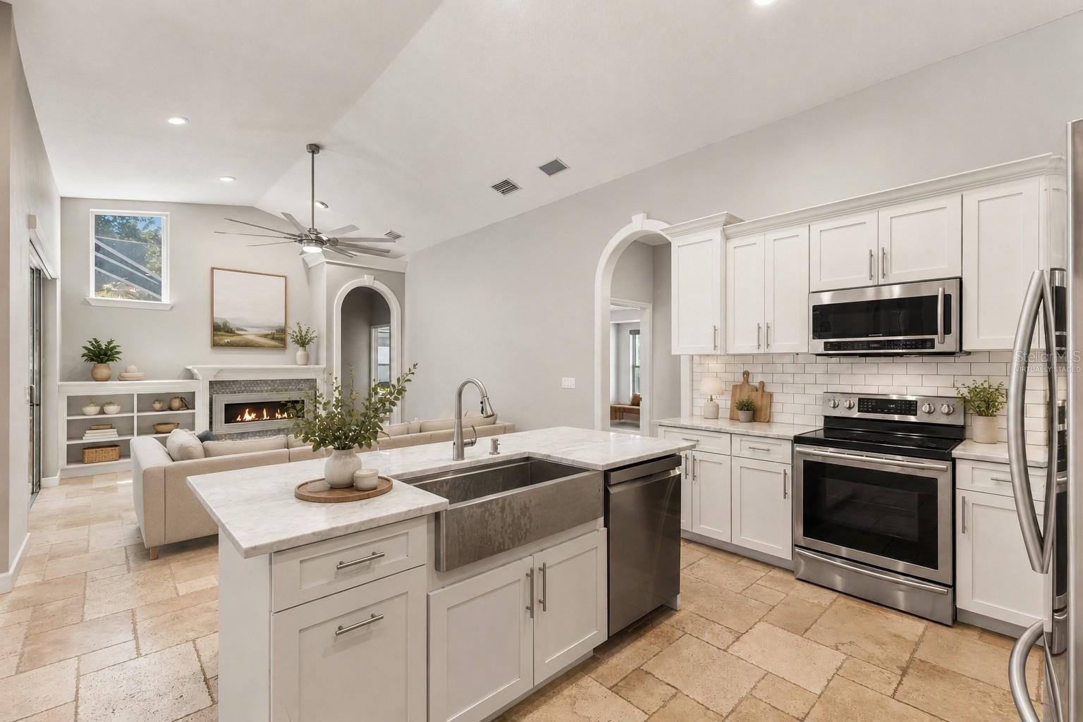 NORTH LAKE OF TARPON SPGS - PH 1 - Residential