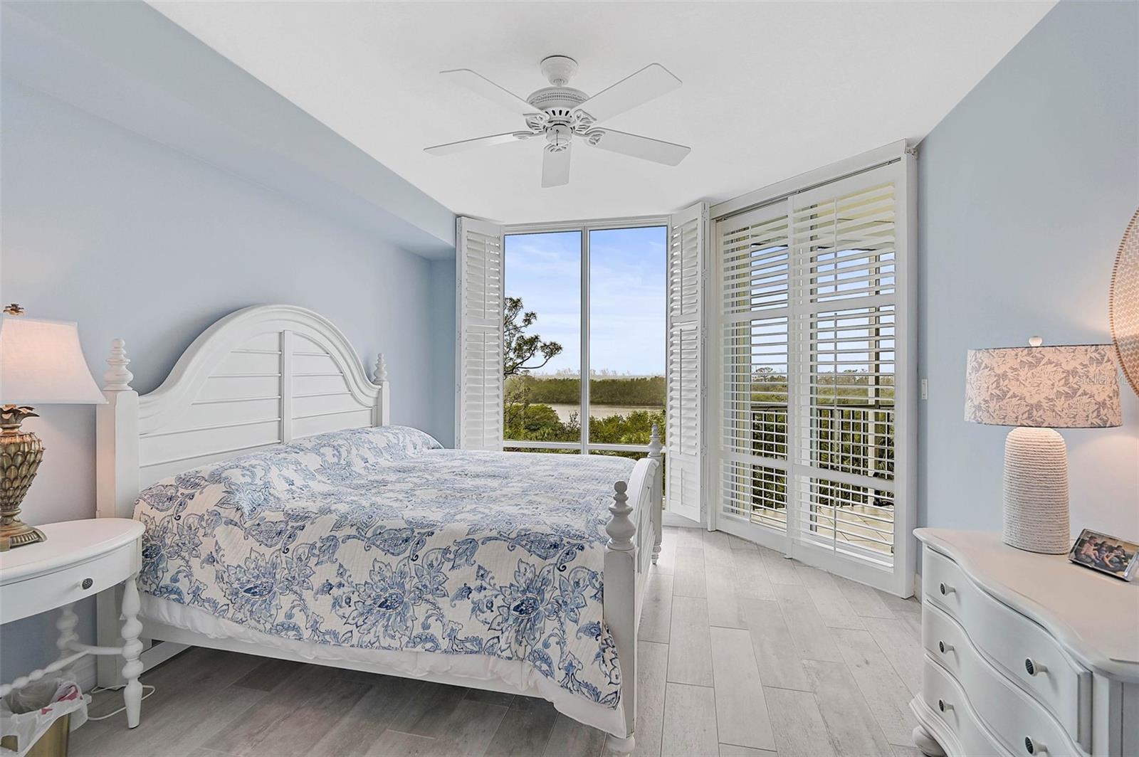 MERIDIAN AT THE OAKS PRESERVE - Residential