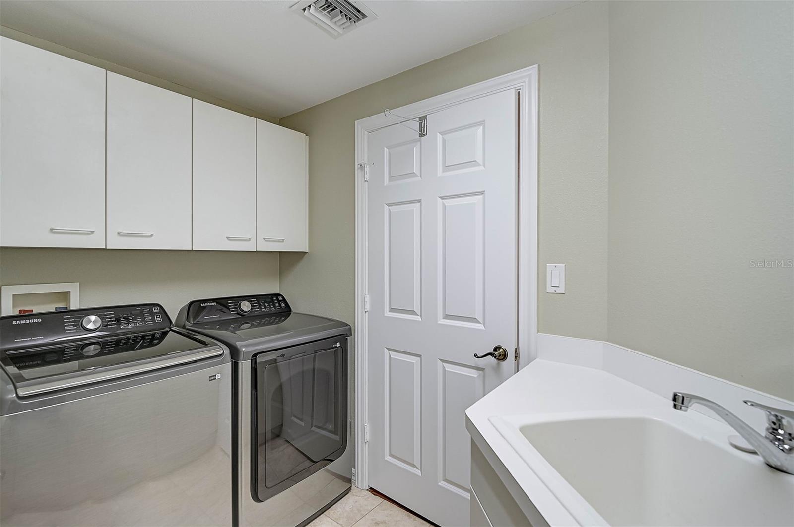 MERIDIAN AT THE OAKS PRESERVE - Residential